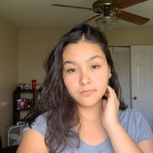 Meet your Posher, Catalina